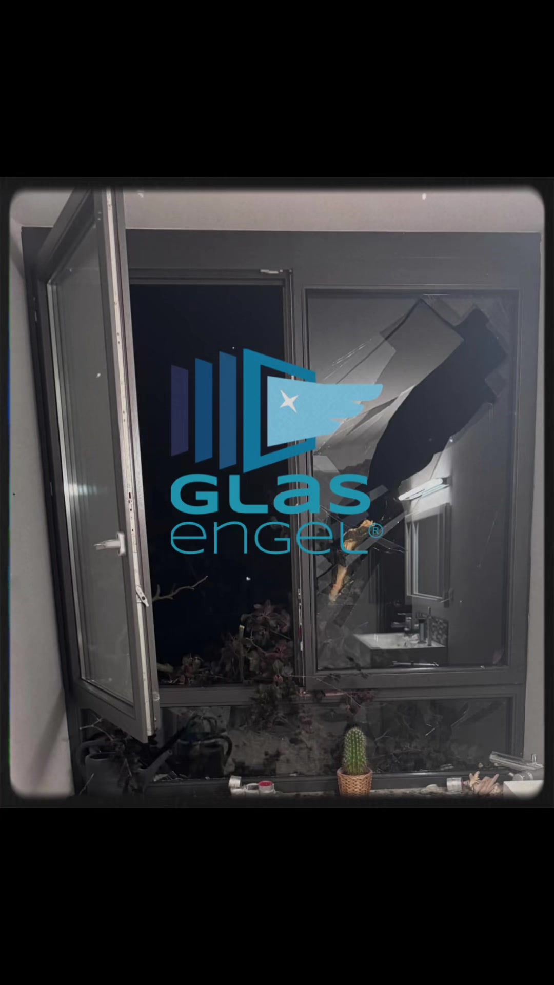 Notverschalung nach Glasschaden in Bochum - Bochum